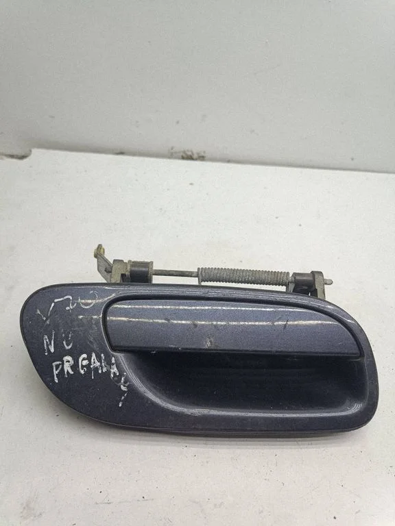 Rear door exterior handle – Volvo V70 (2005-2008)