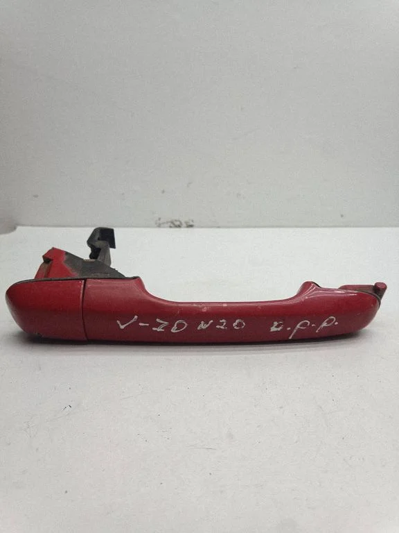 Rear door exterior handle – Volvo V70 (2005-2008)