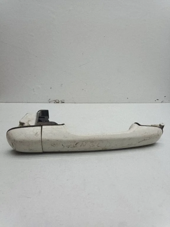 Rear door exterior handle – Volvo S70 V70 V70 XC (1997-2000)