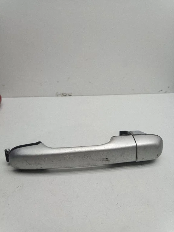Rear door exterior handle – Volvo V70 (2005-2008)