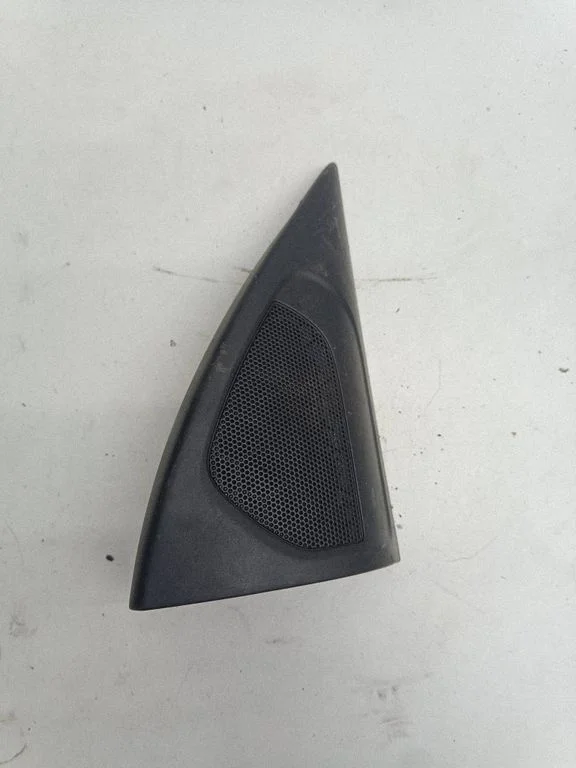 Kõrgsageduslik kõlar(id) esiustes – Volvo S60 (2001-2004)