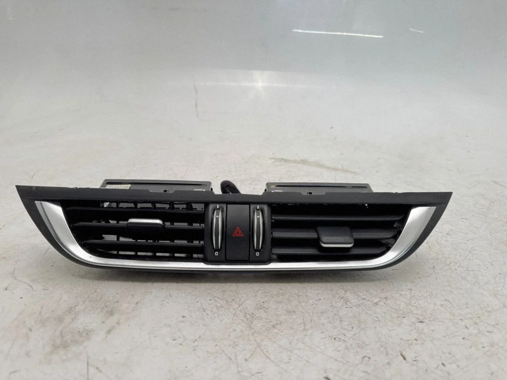 Dash center air vent grill – Alfa Romeo Stelvio (2016-)