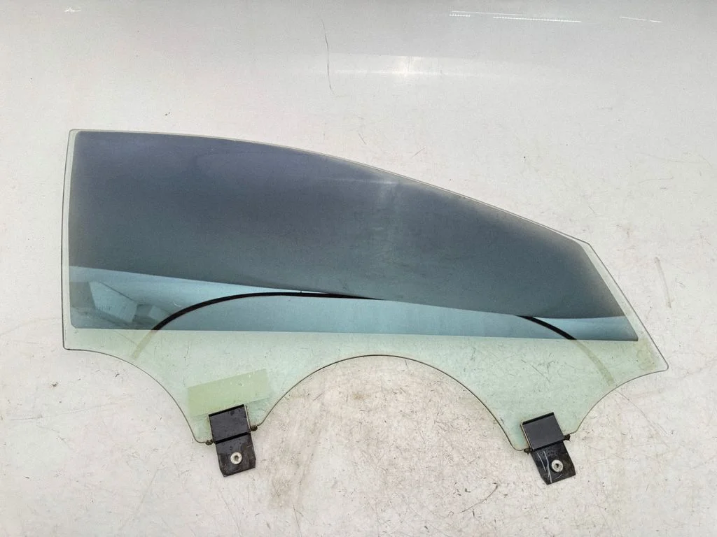 Front door window glass four-door – Mercedes-Benz S-Class W222 (2013-)