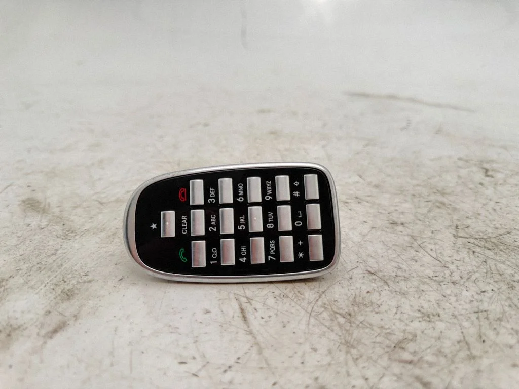 Phone keyboard – Mercedes-Benz S-Class W222 (2013-)