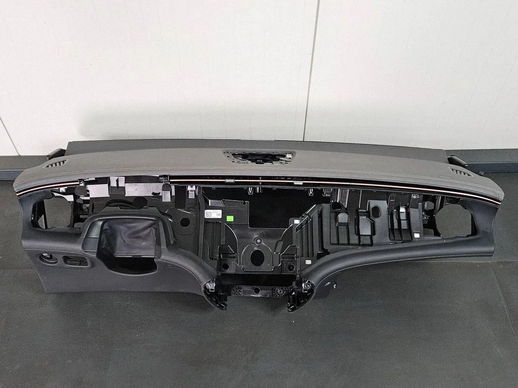 Armatuurlaud – Mercedes-Benz EQE x294 (2022-)