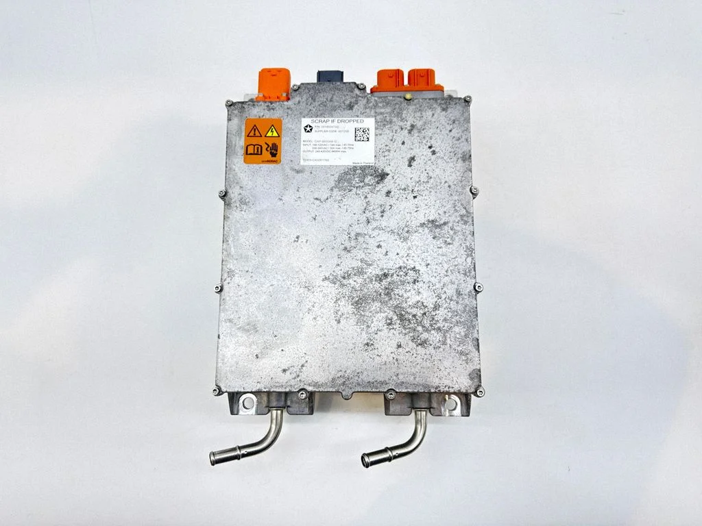 Voltage converter inverter – Chrysler Pacifica (2017-)