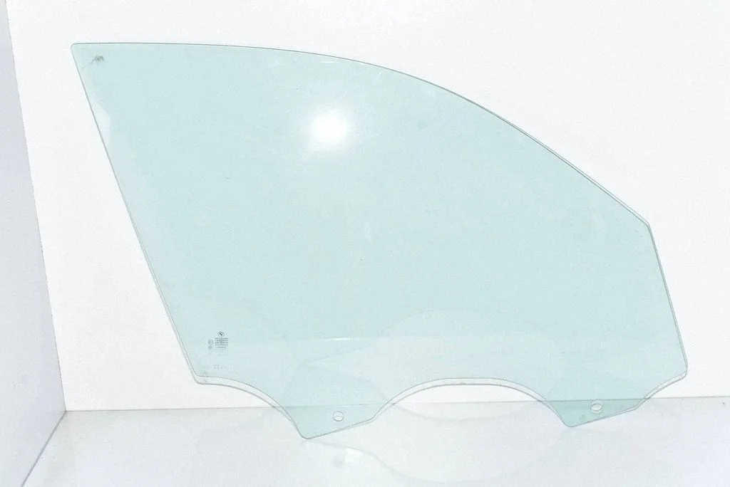 Front door window glass four-door – BMW X3 F25 (2010-2017)