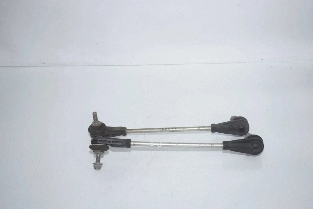 Eesmise stabilisaatori varras (link) – BMW 3-seeria G20 G21 (2019-)