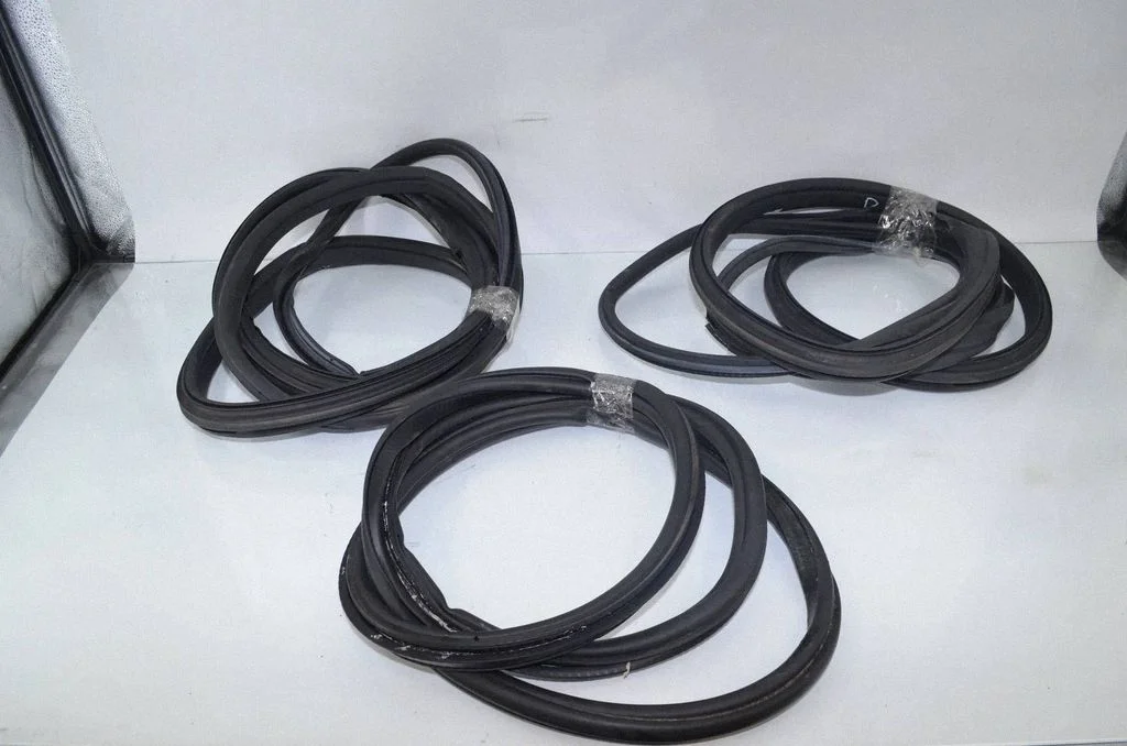 Esiukse tihend (kere pool) – BMW i3 (2013-)