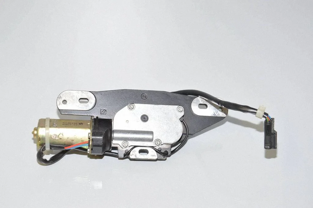 Tagaluugi sulgemismootor – BMW 5-seeria E39 (1996-2003)