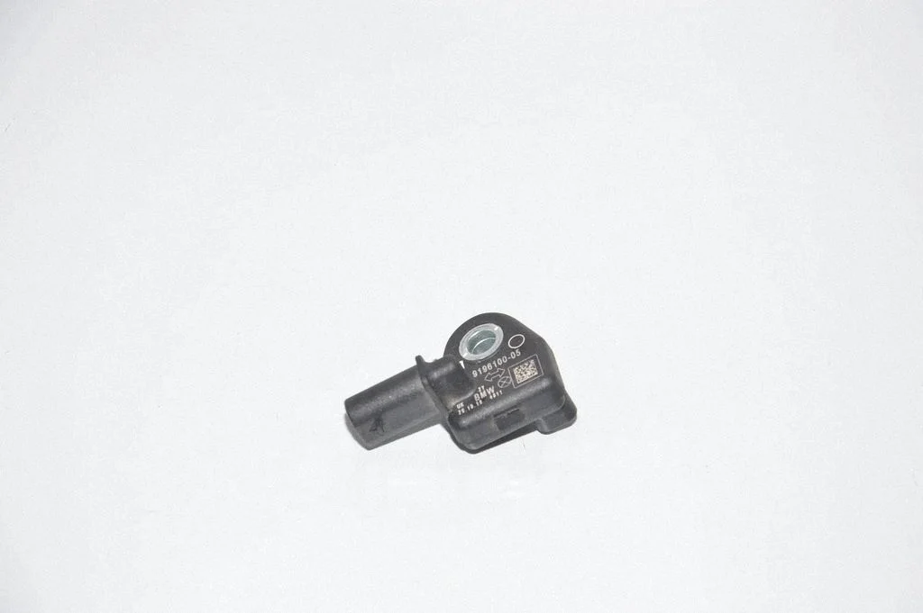 Airbag deployment crash/impact sensor – BMW i3 (2013-)