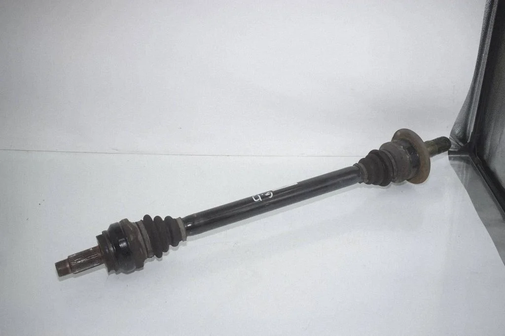 Tagumine pooltelg – BMW X3 F25 (2010-2017)
