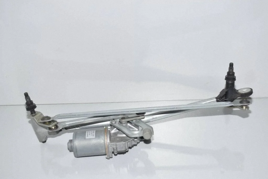 Front wiper linkage and motor – BMW X1 E84 (2009-2015)