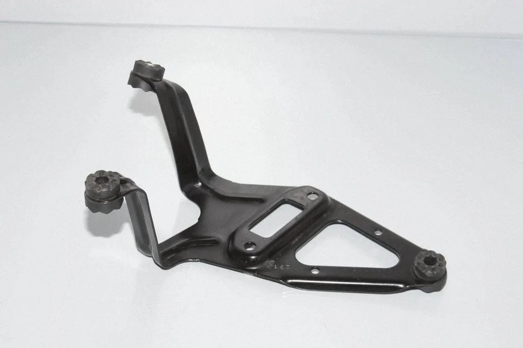 ABS-pumba kinnitus – BMW X5 E70 (2006-2013)