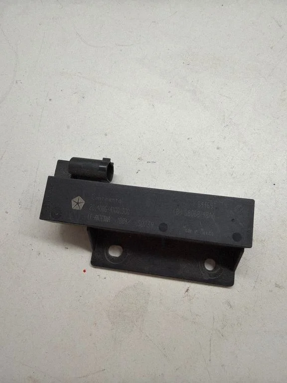 Antenni võimendi – Jeep Grand Cherokee (2010-2021)