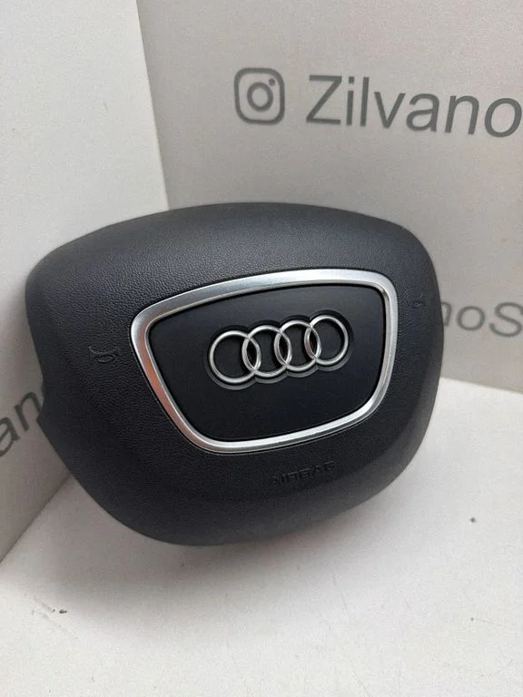 Steering wheel airbag cover – Audi A4 S4 B8 8K (2008-2015)