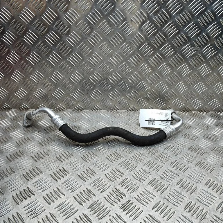 Air conditioning (A/C) pipe/hose 9495636