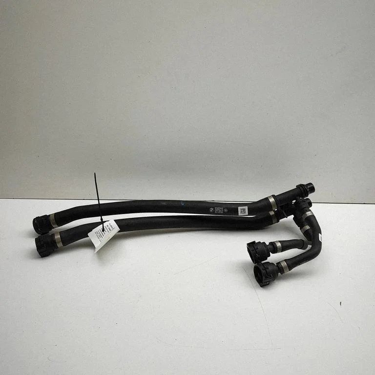 Engine coolant pipe/hose 8743381