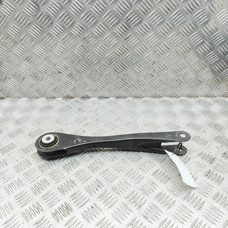 Rear upper control arm/wishbone 6871879