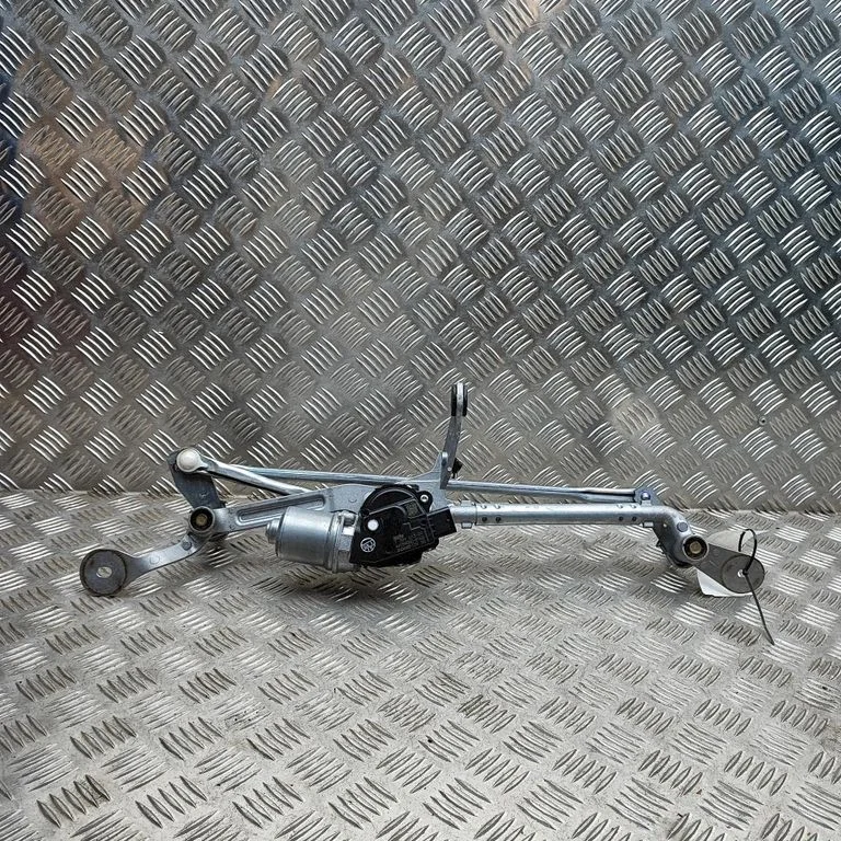 Front wiper linkage and motor 7399013