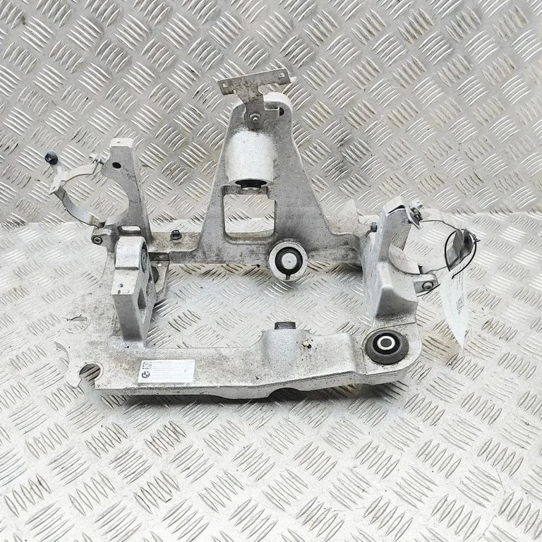Kliimakompressori kinnitusklamber 5A84EC6