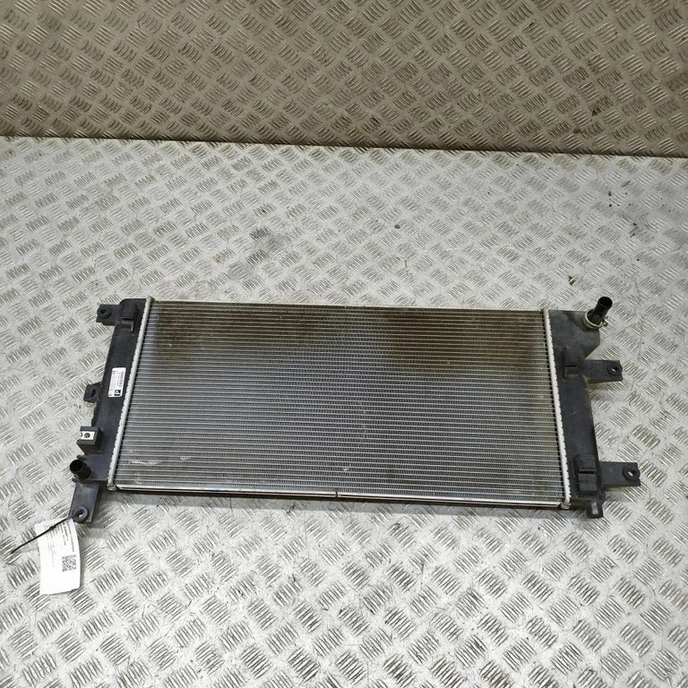 Dzesēšanas šķidruma radiators 214105SH0A