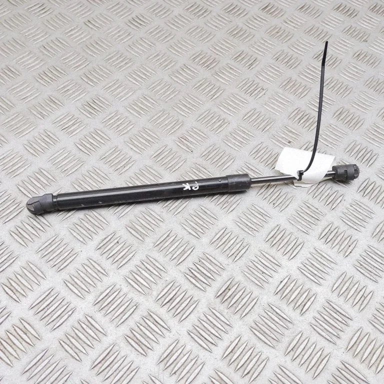 Front bonnet/hood damper/strut 4J3823359A – Audi E-tron GT (2021-)