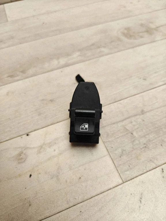 Electric window control switch