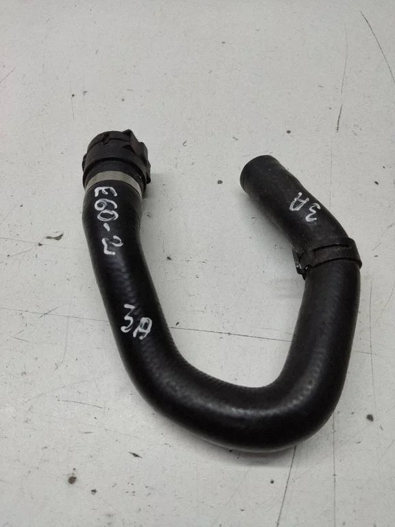Mootori jahutusvedeliku toru / voolik – BMW 5-seeria E60 E61 (2004-2010)