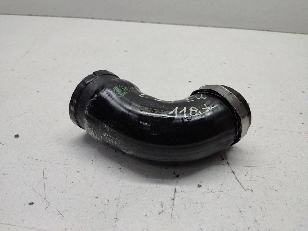 Intercooler hose/pipe – BMW 5 Series E39 (1996-2003)