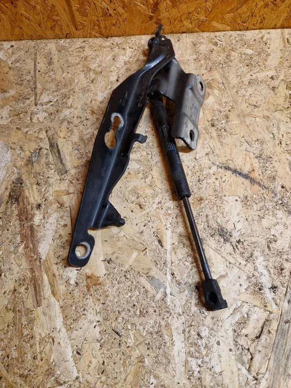 Mootorikapoti hinged – Volvo XC60 (2009-2013)