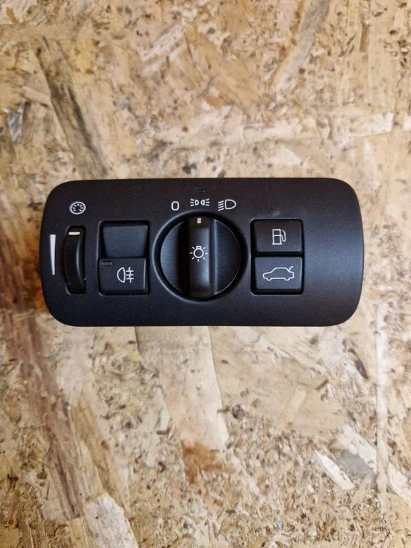 Light switch – Volvo XC60 (2009-2013)