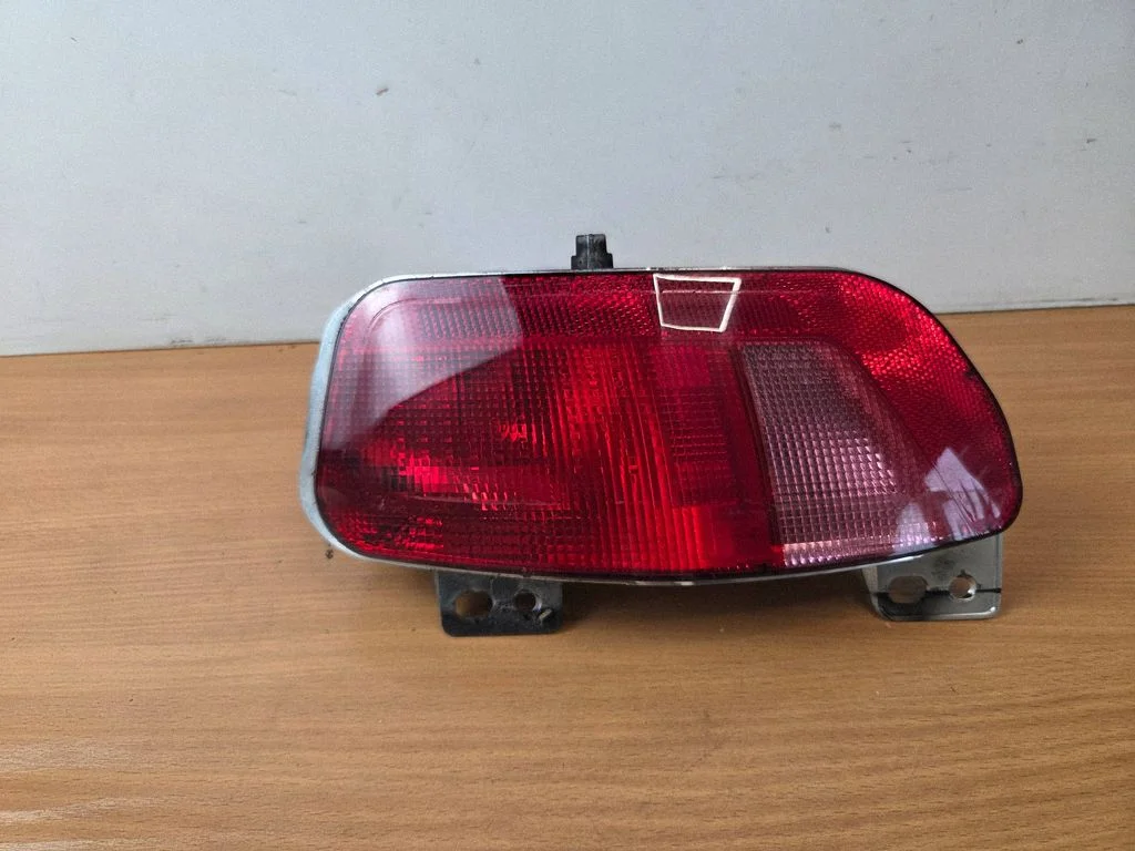 Rear fog light 184182 – Citroen C4 II Picasso (2013-2018)