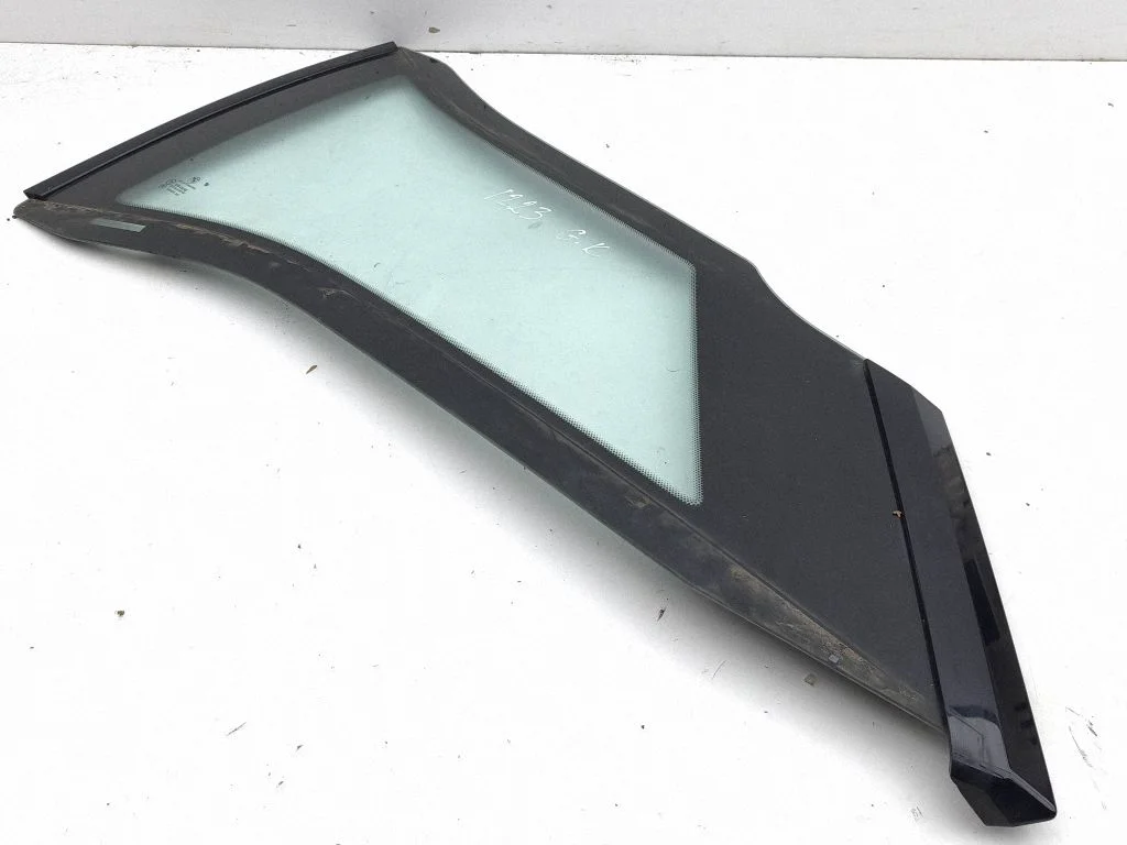 Tagumine kere külgklaas – BMW i3 (2013-)