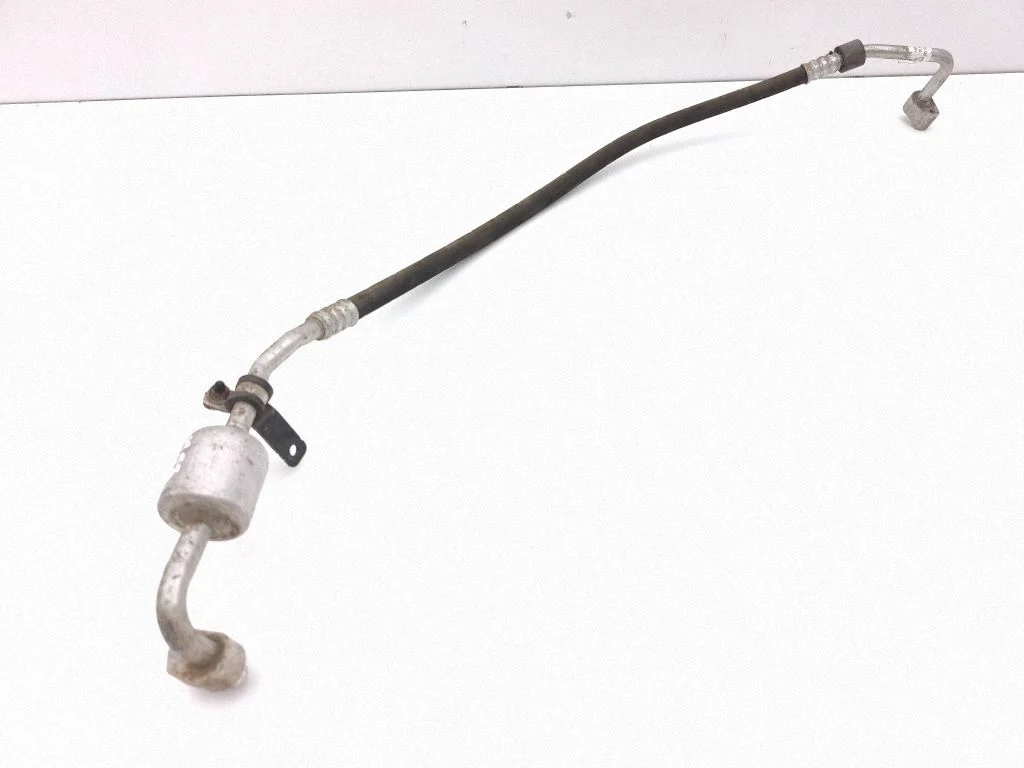 Air conditioning (A/C) pipe/hose – BMW i3 (2013-)