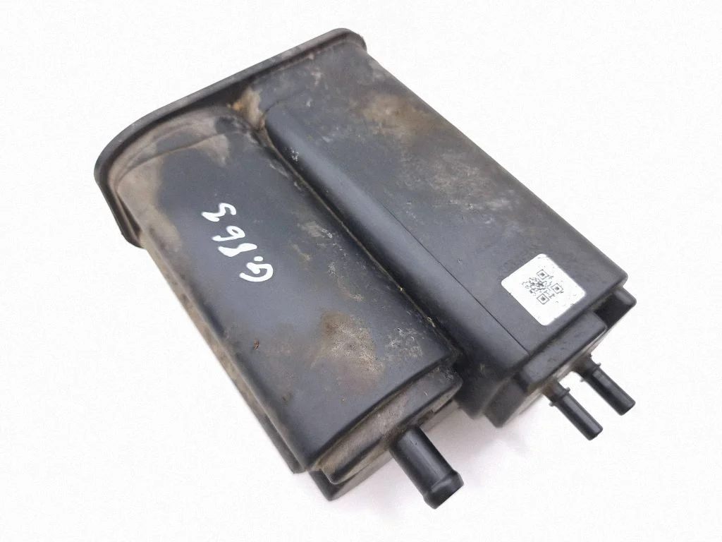 Active carbon filter fuel vapour canister 149509105R