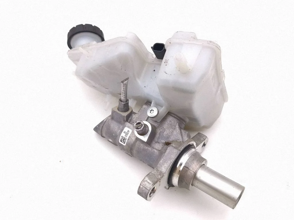 Master brake cylinder 460912509R