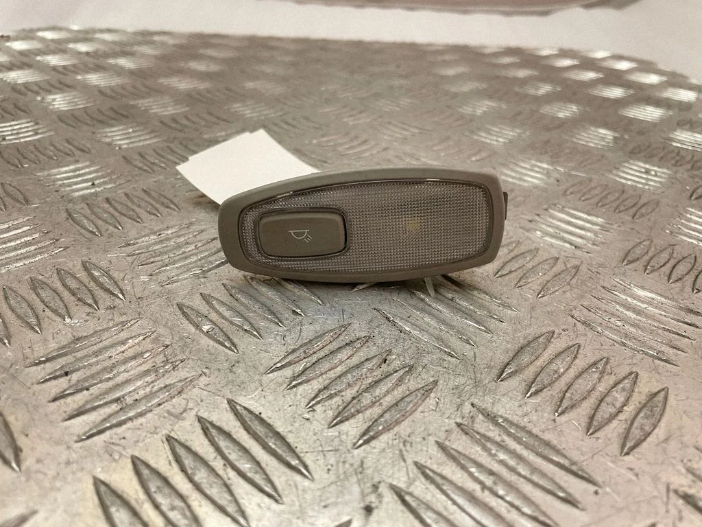 Rear seat light 92870D9000