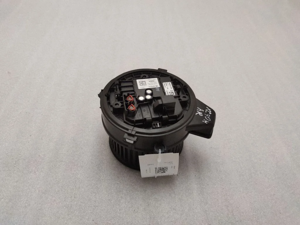 Krāsniņas ventilators/pūtējs – Volvo XC90 (2014-)