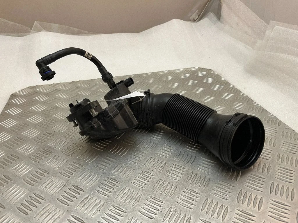 Air intake duct part 05E129654K