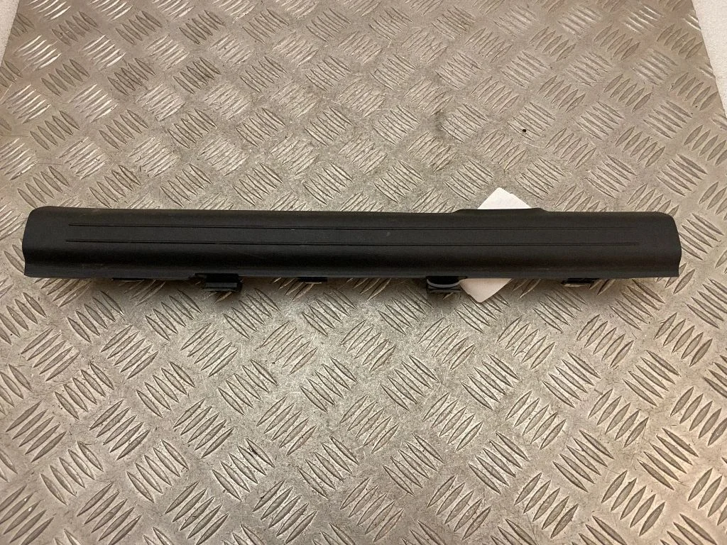 Front sill trim cover – Hyundai Tucson TL (2015-)