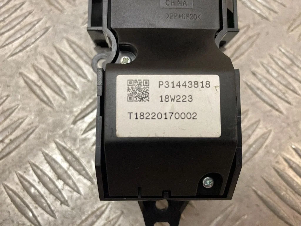 Mootori start-stopp-nupp – Volvo XC60 (2017-)