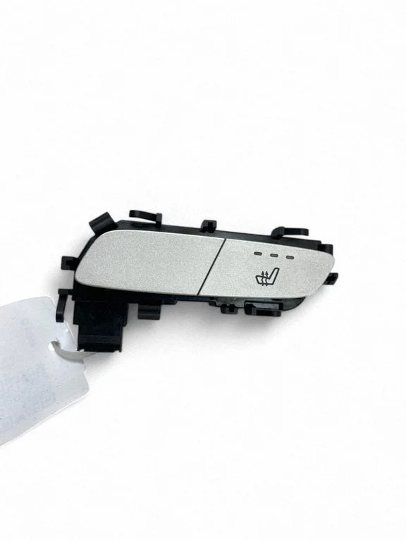 Seat heating switch – Mercedes-Benz GLC-Class C253 (2016-)