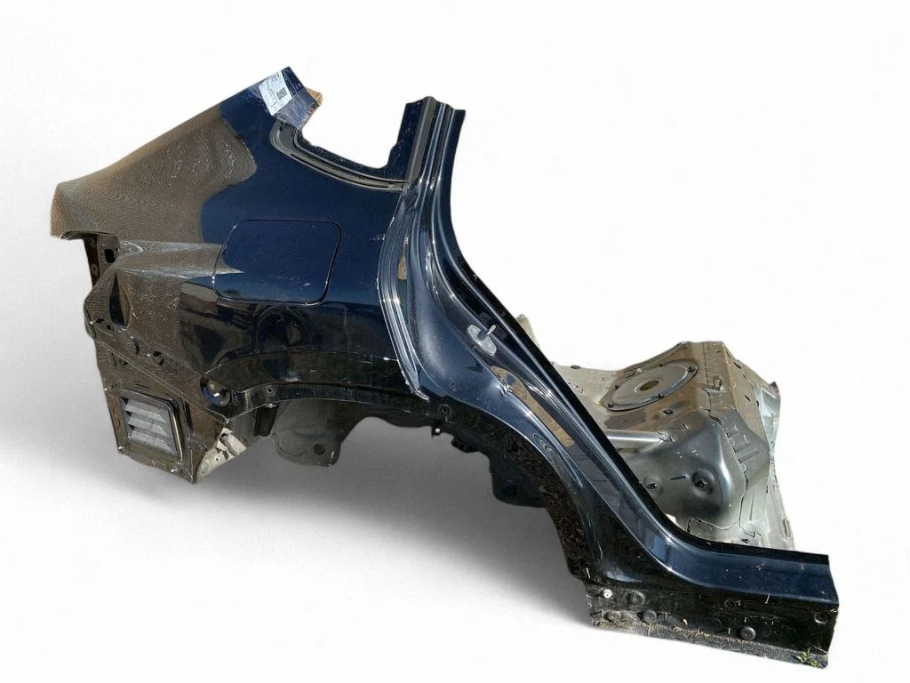 Rear quarter panel – right
