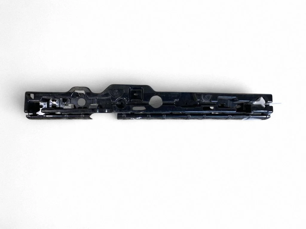 Sill supporting ledge – BMW 5 Series G30 G31 G38 (2016-)