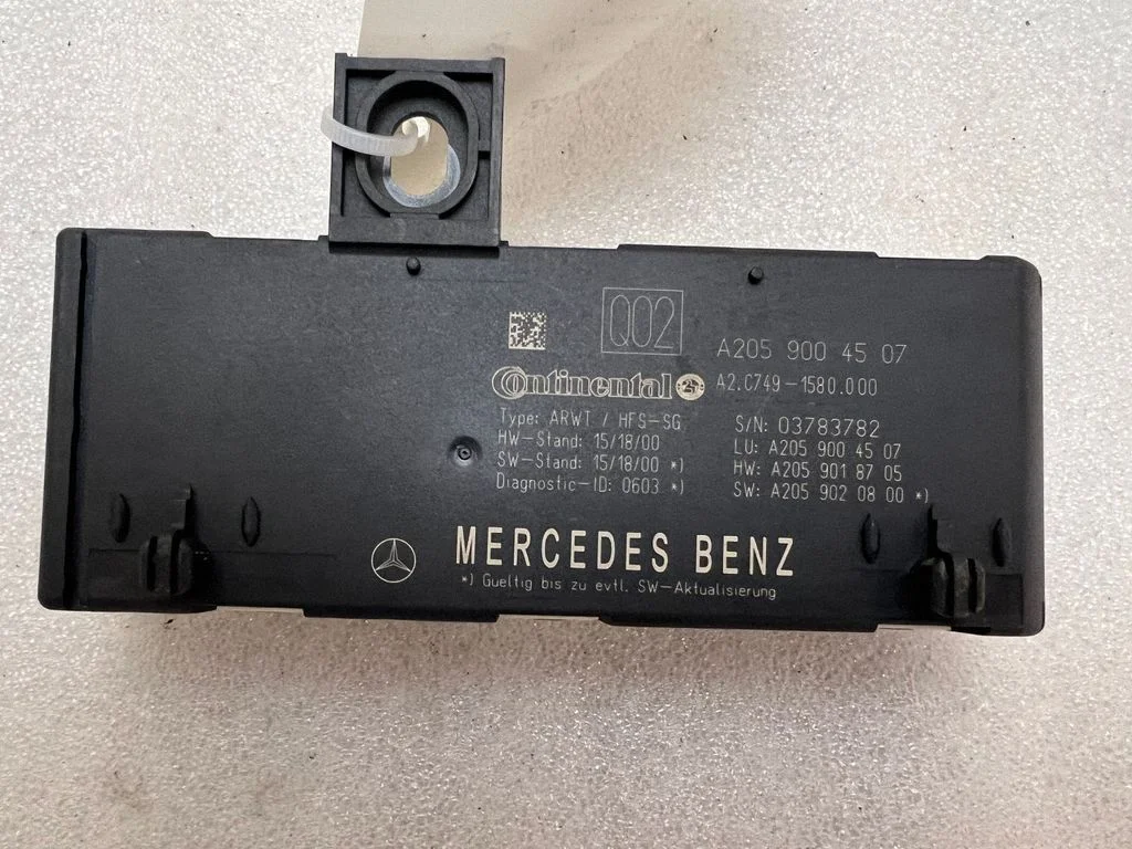 Tailgate/trunk control unit/module A2059004507