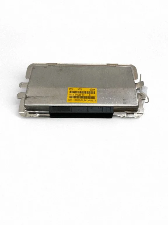 Sterownik zawieszenia 6878200