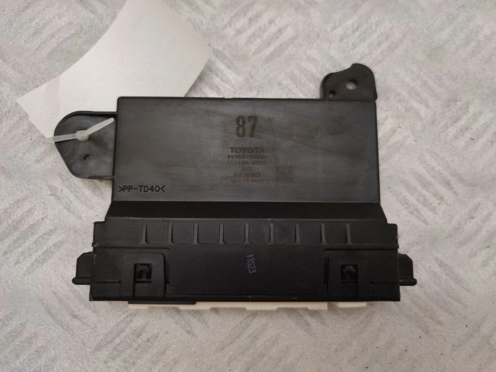 Other control units/modules 8865048870