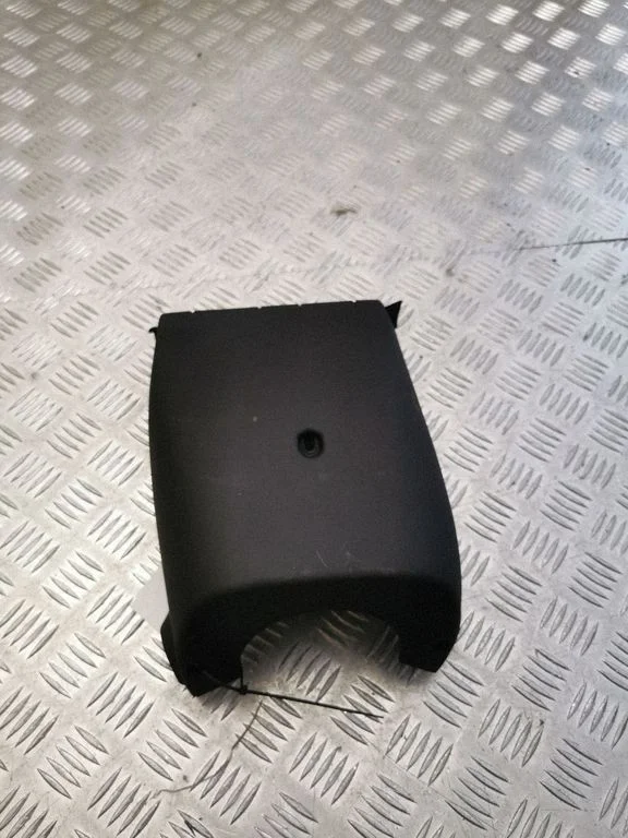Steering wheel column trim 4502478010