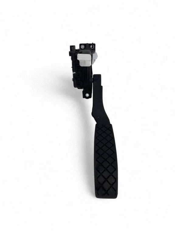 Accelerator throttle pedal – Porsche Cayenne (92A) (2010-2017)